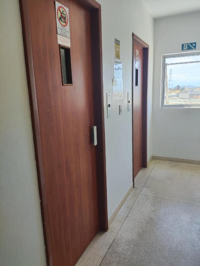 Apartamento inteiro em Peruíbe no centro, próx a praia Exterior foto